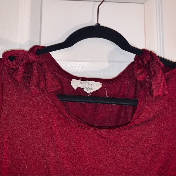 Betty Tied Cold Shoulder Tee - Picture 4 of 5